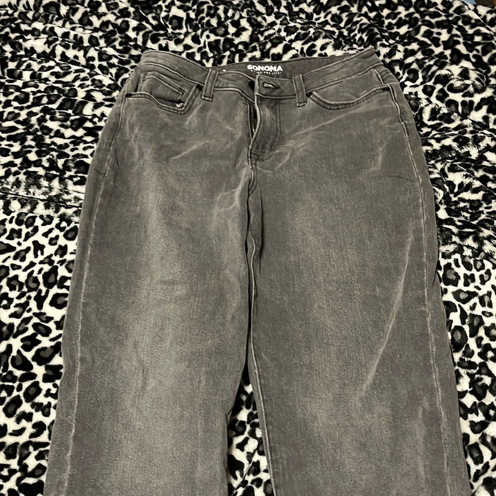 Sonoma 
Gray Jean pant 
Size 6